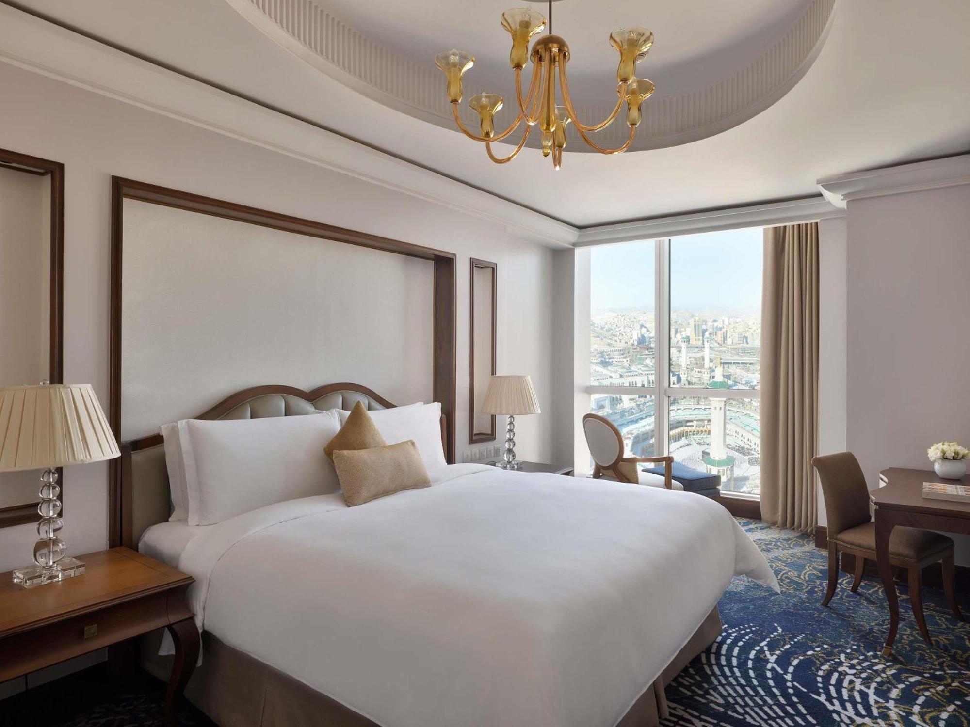 Raffles Makkah Palace Hotel 5*